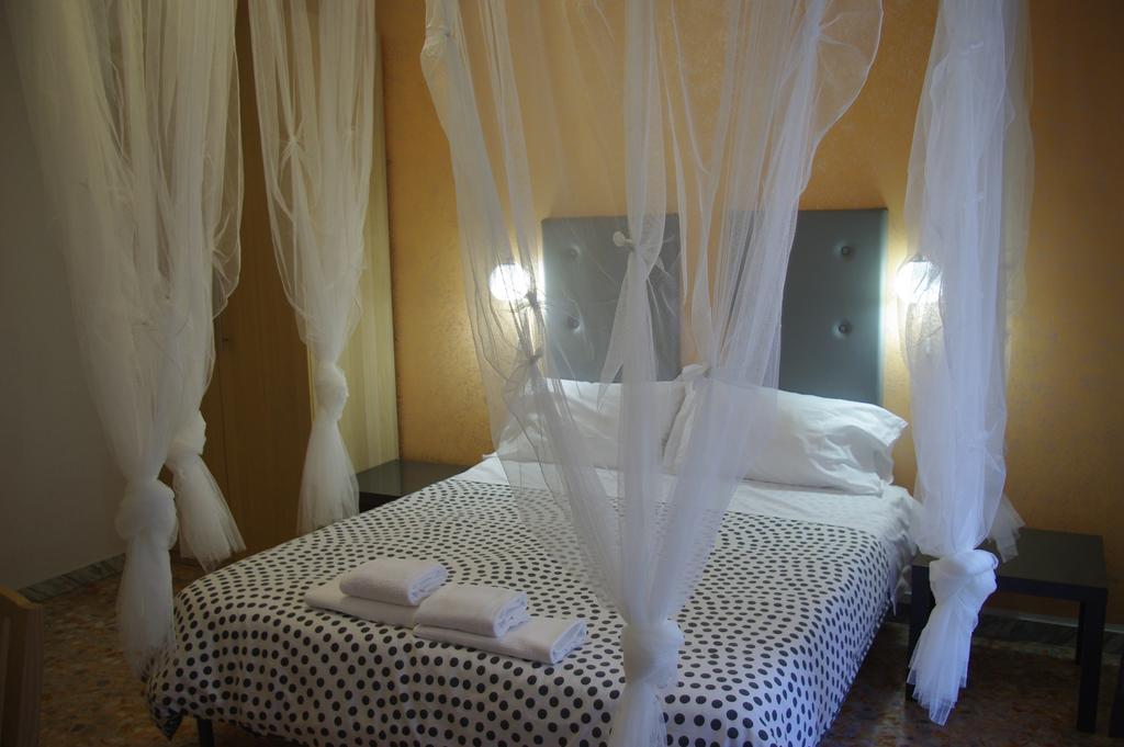 In Roma Life Hotel Exterior photo