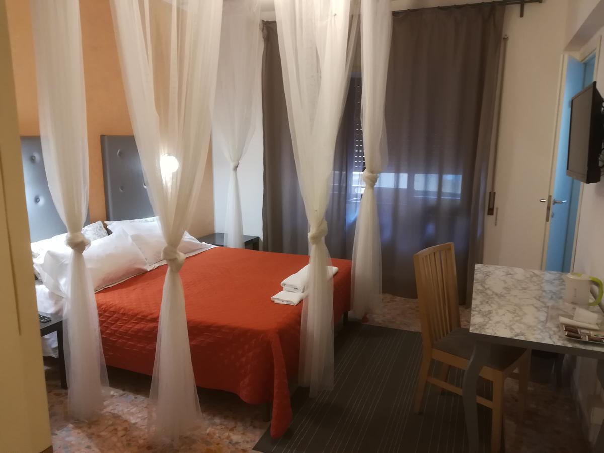 In Roma Life Hotel Exterior photo