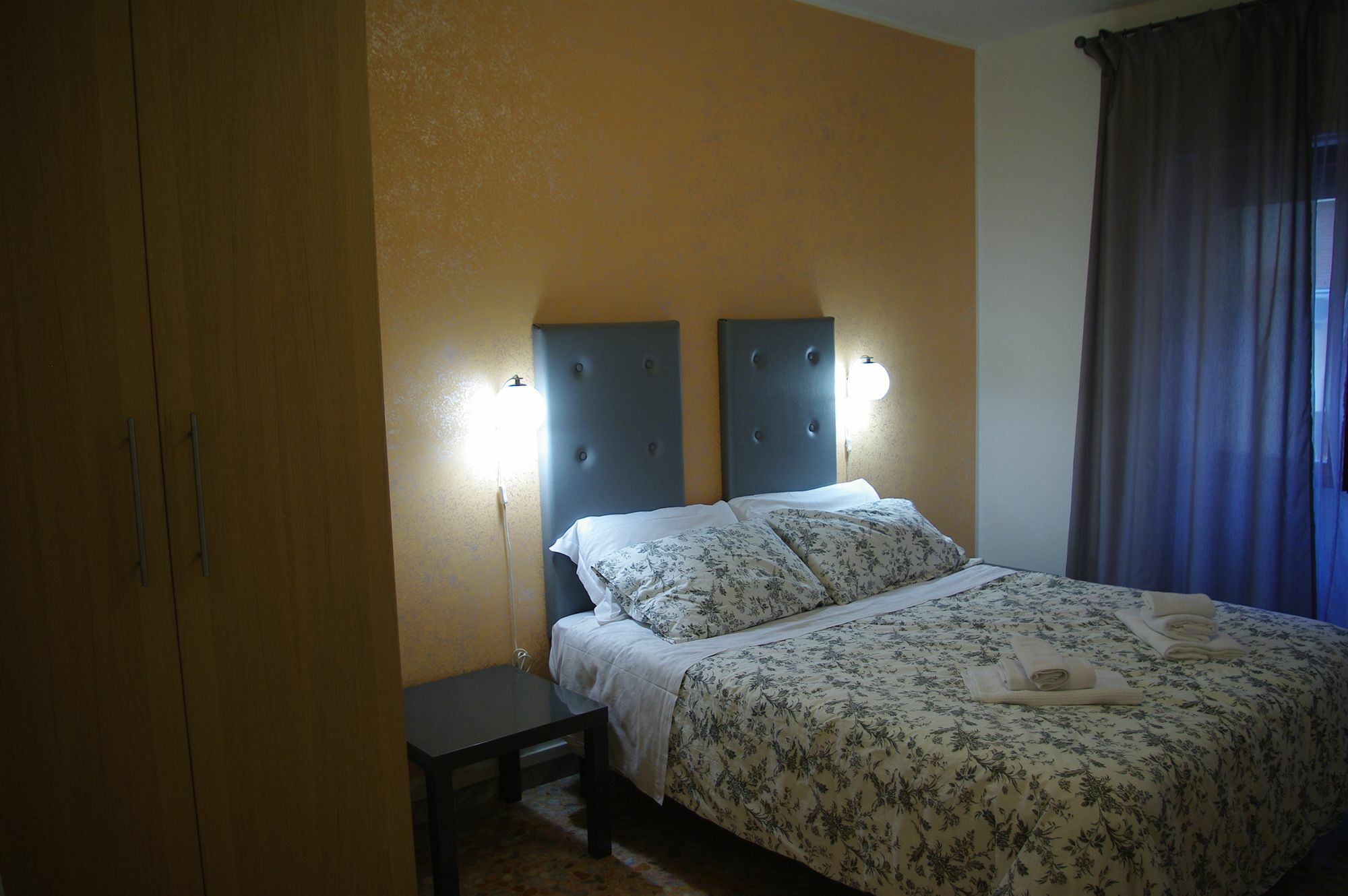 In Roma Life Hotel Exterior photo